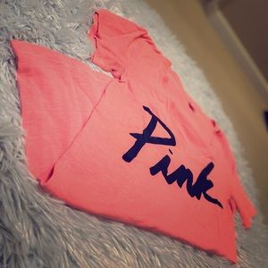 PINK VS V-Neck Shirt